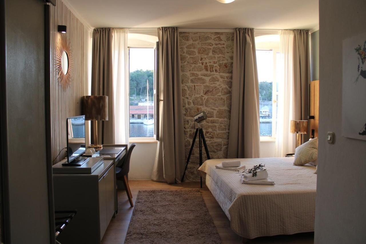 מילנה Olife Guesthouse מראה חיצוני תמונה