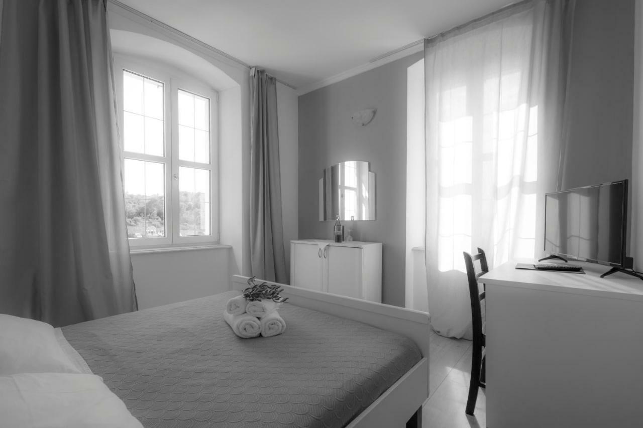 מילנה Olife Guesthouse מראה חיצוני תמונה
